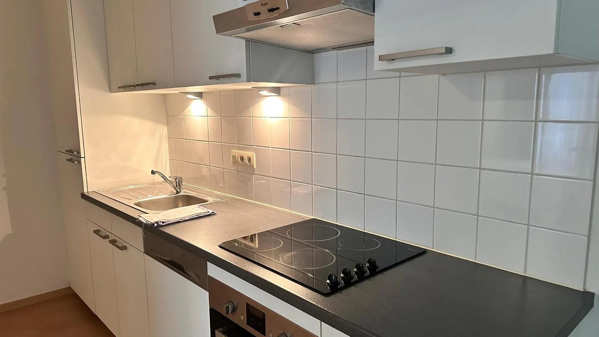 Cosy 2 Bedroom Apartment In City Center Brussels